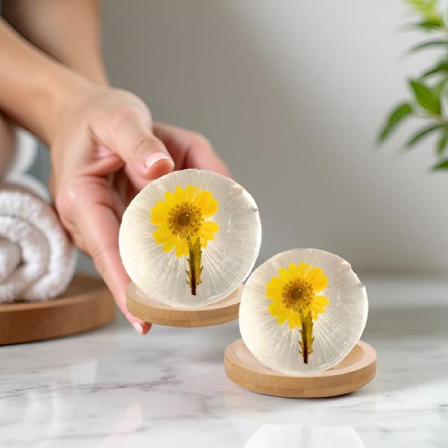 Collagen Face Wash Flowering Plant Soap Amino Acid Essential Oils Bamboo Soap Dish Set of 2